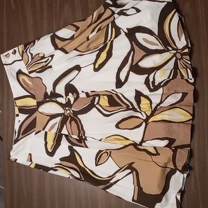 Focus 2000 Flowered Skirt w Slip and Side Buttons Size 8